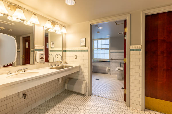South Atherton Halls bathroom