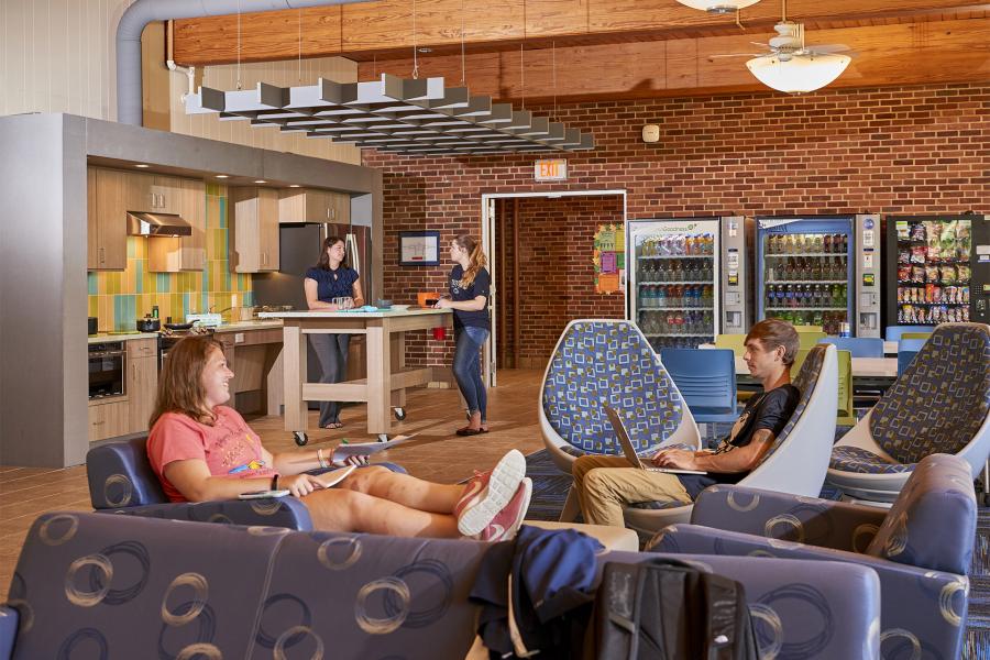Students hanging out in Mont Alto Hall lobby