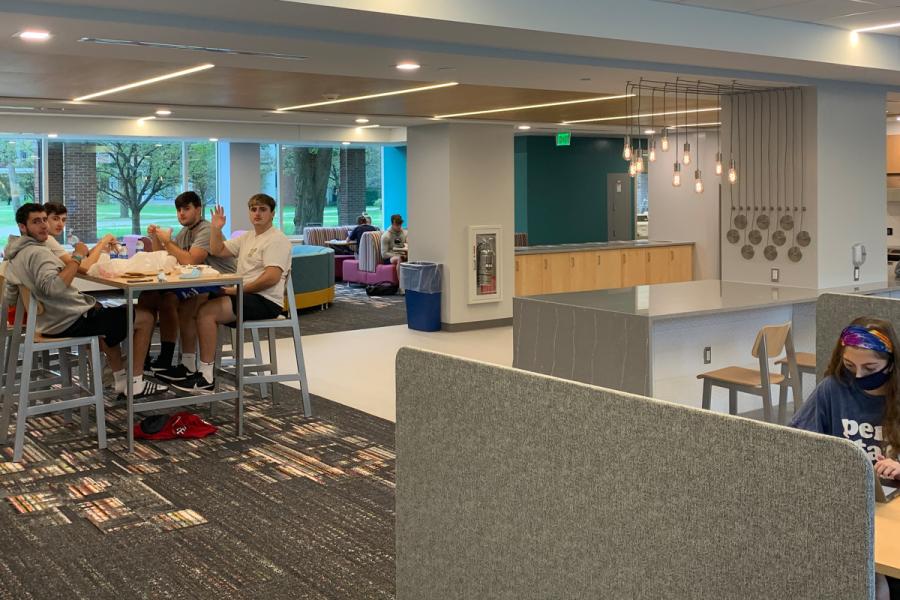 Geary Lounge