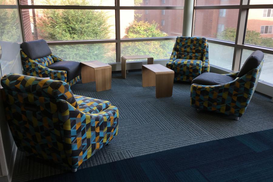 Robinson Lounge