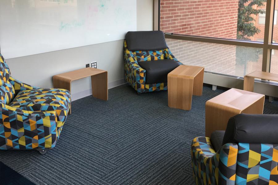 Robinson Lounge