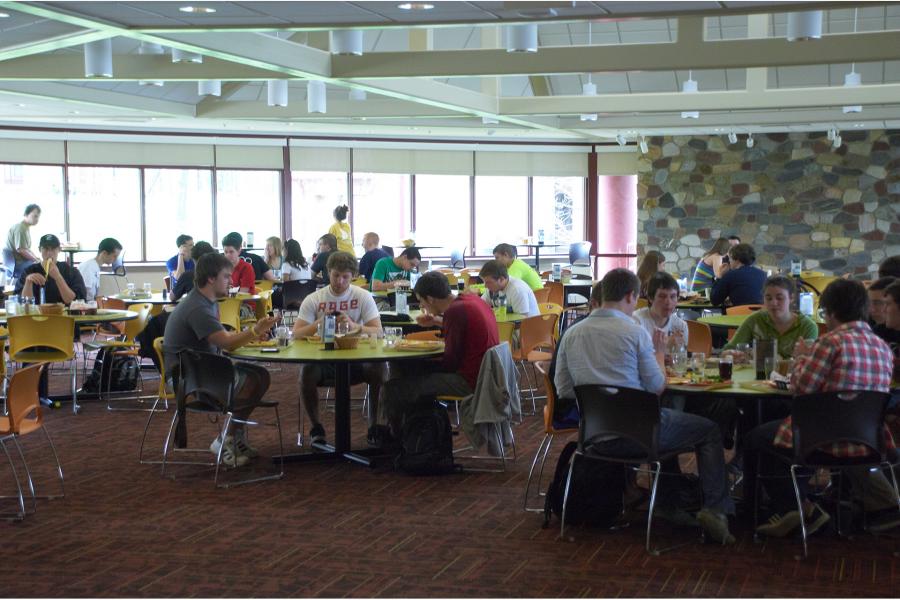 Dobbins dining room with students