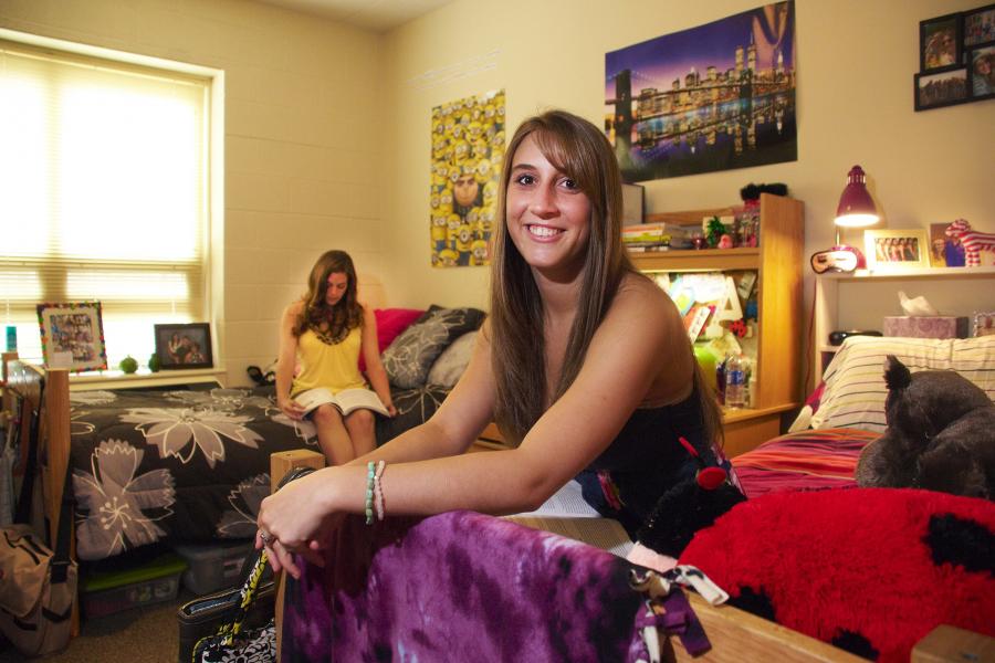 Students in their Senat double room