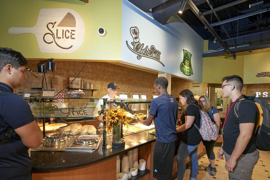 Bistro dining options with students 