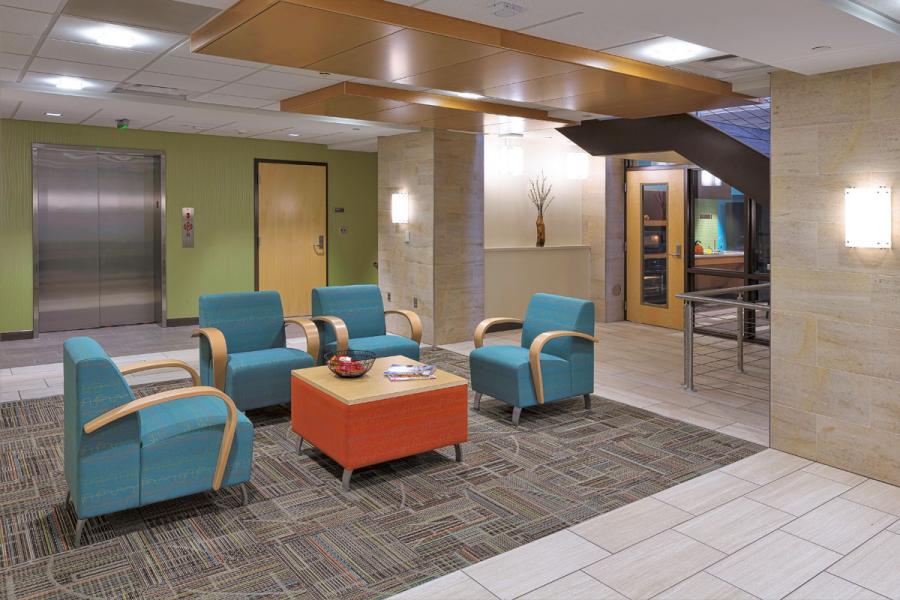 chace lounge