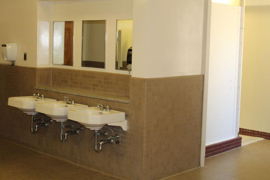 thompson bathroom