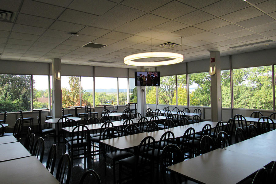Seating at North Buffet