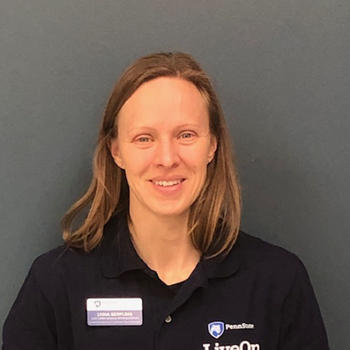 Customer Service Representative Lydia Serfling